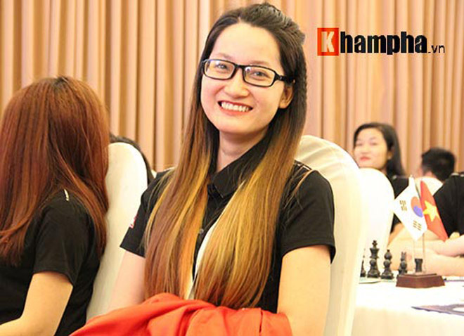 Hot-girl cờ vua Kim Phụng tỏa sáng: Việt Nam lấy ngôi số 1 Olympiad - 1