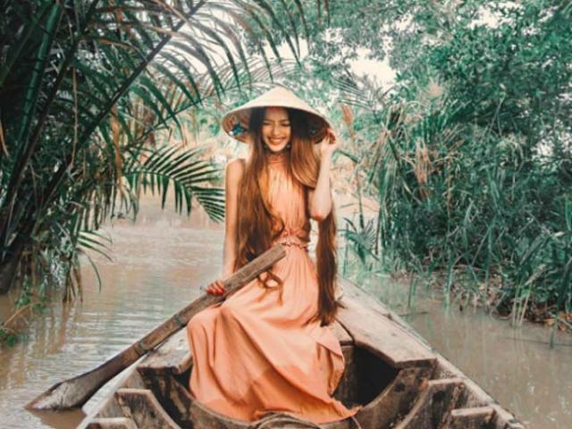 ”Công chúa tóc mây” gốc Việt khiến thế giới sửng sốt vì cảnh đẹp Việt Nam