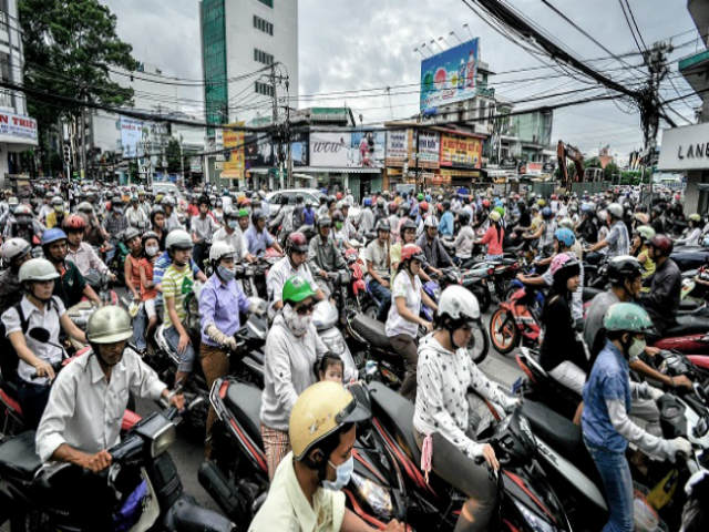Cấm xe máy ở Việt Nam: 20 năm nữa xe máy vẫn được ưa chuộng