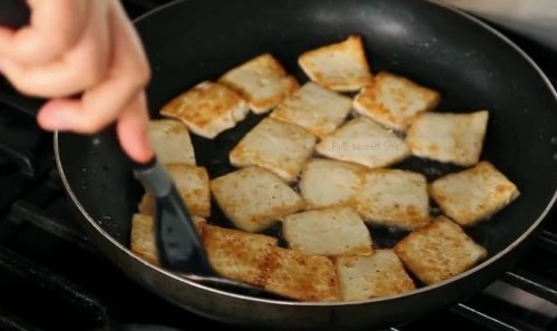 Cách làm đậu phụ sốt cay cho ngày mát trời - 2