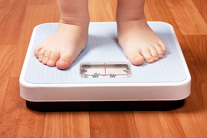 Mẹ có biết: chậm tăng cân có họ hàng với suy dinh dưỡng ở trẻ! - 1