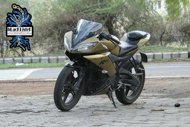 Yamaha YZF-R15 Version 2.0 &#34;đẹp xuất sắc&#34; trong màu đen vàng mờ - 8