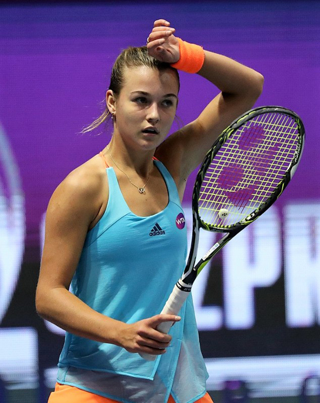 Anna Kalinskaya, sinh ngày 2/12/1998 hiện đang là tay vợt chuyên nghiệp của Nga.
