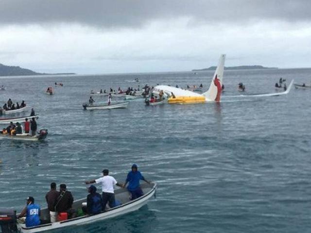 Có 4 người Việt là hành khách chuyến bay rơi xuống biển ở Micronesia