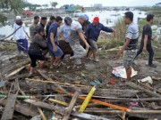 Thế giới - Indonesia: Cứu hộ gặp khó sau động đất