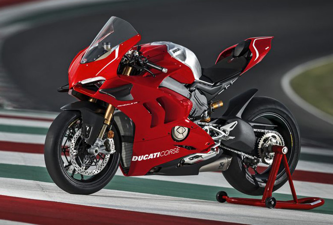 Siêu phẩm Ducati Panigale V4R giá trên 2 tỷ đồng sắp về Việt Nam - 1