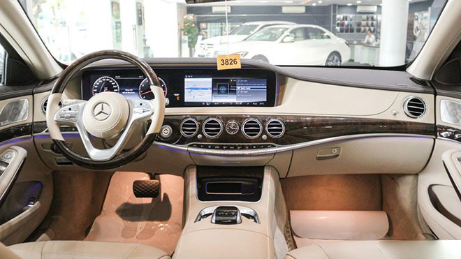 Bảng giá xe Mercedes S-Class 2019 mới nhất, mẫu sedan khẳng định đẳng cấp sang trọng và lịch lãm - 4