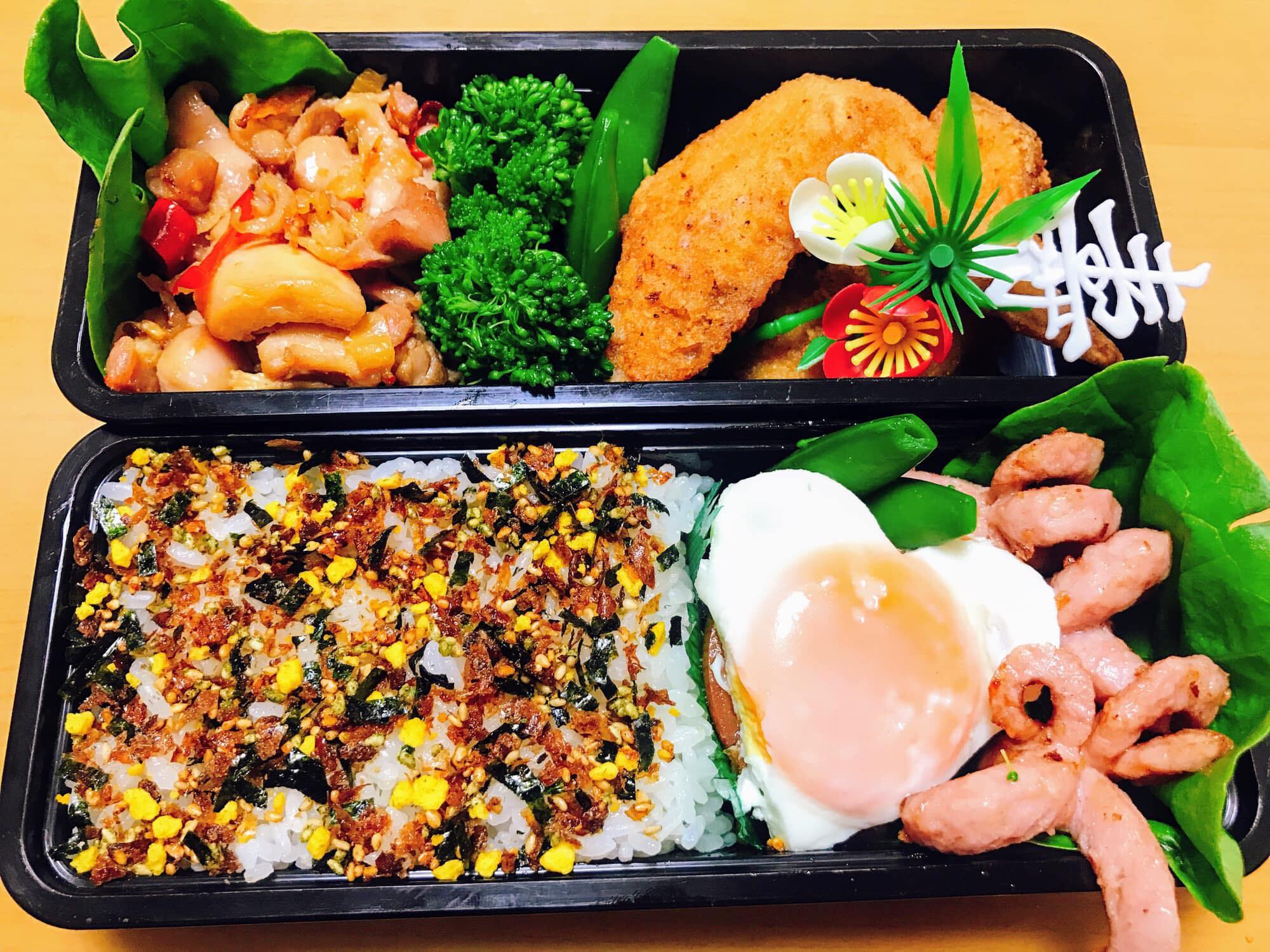 Những hộp cơm bento thịnh soạn của cô nàng “khéo hết phần người ta” chuẩn bị cho chồng - 14