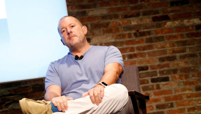 CEO Apple - Tim Cook giải thích về sự ra đi của Jony Ive - 2