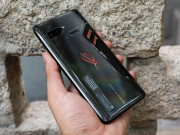 Thời trang Hi-tech - Tiết lộ chi tiết bất ngờ trên siêu phẩm chơi game Asus ROG Phone 2