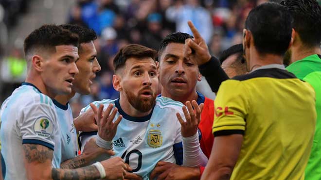 Brazil làm vua bóng đá nam Mỹ, lời tố cáo của Messi có chính xác? - 1