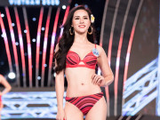 Thời trang - Thí sinh Miss World VN khoe dáng với bikini trong chung khảo phía Bắc