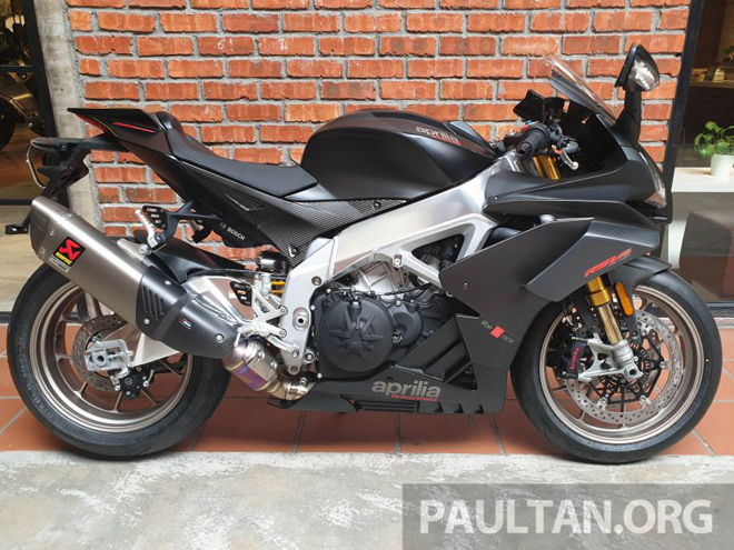 Ra mắt Aprilia RSV4 1100 Factory 2019 giá gần tỷ đồng - 2