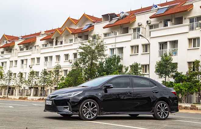 Ưu đãi phí trước bạ khi mua Toyota Corolla Altis - 1