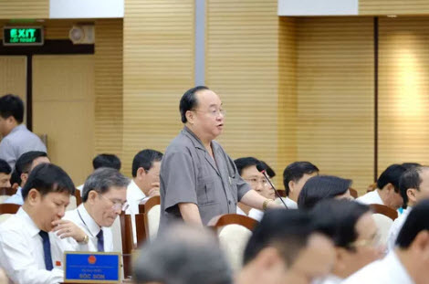 Ông Nguyễn Hồng Sơn, Đại biểu huyện Sóc Sơn, phát biểu