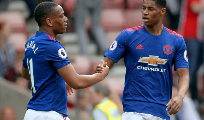 Martial và Rashford liệu có đủ sức giúp hàng công MU tỏa sáng nếu "Quỷ đỏ" để Lukaku ra đi hè này?