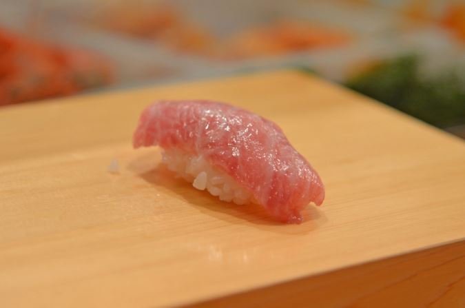 Ngất ngây với những món sushi đắt đỏ nhất Nhật Bản - 3