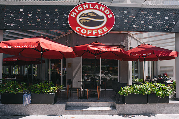 Highlands Coffee – Thương hiệu Việt tự hào phát triển lớn mạnh từ Bắc vào Nam