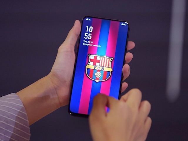 Oppo Reno 10x Zoom có thêm phiên bản FC Barcelona, bán giới hạn