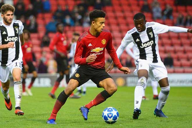 Mason Greenwood rất được kỳ vọng mùa tới