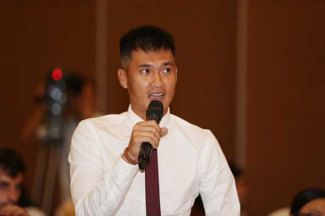 Cựu danh thủ Công Vinh cho rằng ĐT Việt Nam vào bảng đấu khó chứ không dễ