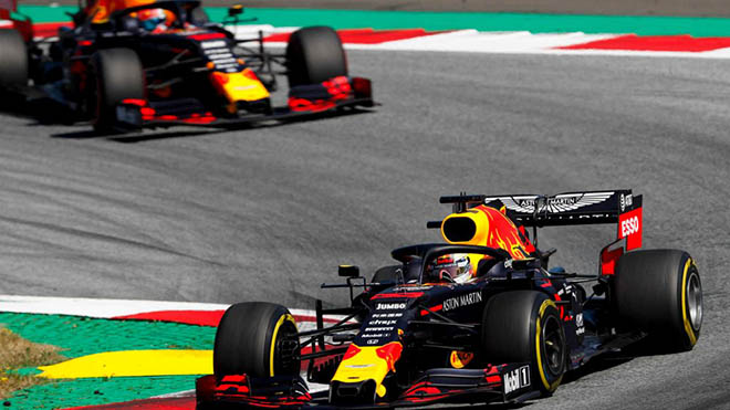 Verstappen đang là “cái bóng” quá lớn để Gasly có thể chạm tới