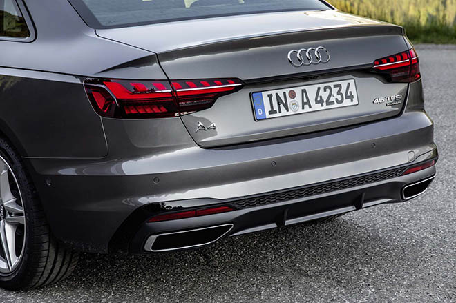 Audi A4 facelift 2019 sẽ cập bến Malaysia vào năm sau với duy nhất một phiên bản - 4