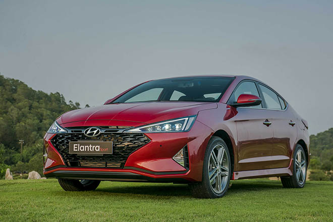 Cập nhật bảng giá xe Hyundai Elantra 2019 mới nhất tại đại lý - 5