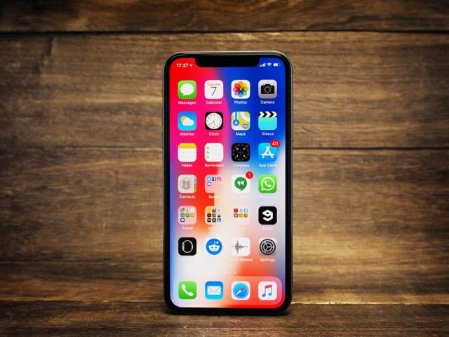 iPhone XR và iPhone X: Đâu là chiếc iPhone tốt nhất dành cho bạn?