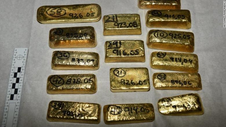 Số vàng thỏi trị giá 5 triệu USD bị nghi ngờ liên quan đến băng đảng ma túy
