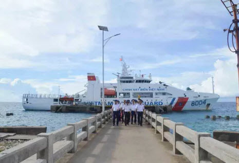 Tàu cảnh sát biển Việt Nam đang làm nhiệm vụ trên biển Ảnh: CẢNH SÁT BIỂN VIỆT NAM