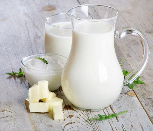 Sữa tươi để lạnh giúp giảm sưng hiệu quả mà còn dưỡng ẩm