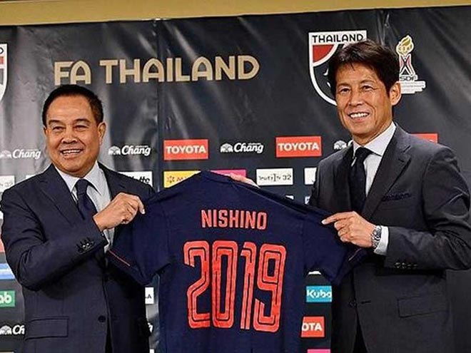 Tân HLV Akira Nishino chịu áp lực phải thắng ĐT Việt Nam trận ra quân ở vòng loại thứ 2 World Cup 2022 khu vực châu Á ngày 5/9