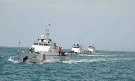 Biên đội tàu Cảnh sát biển Việt Nam tổ chức huấn luyện trên biển. Ảnh: Cảnh sát biển Việt Nam