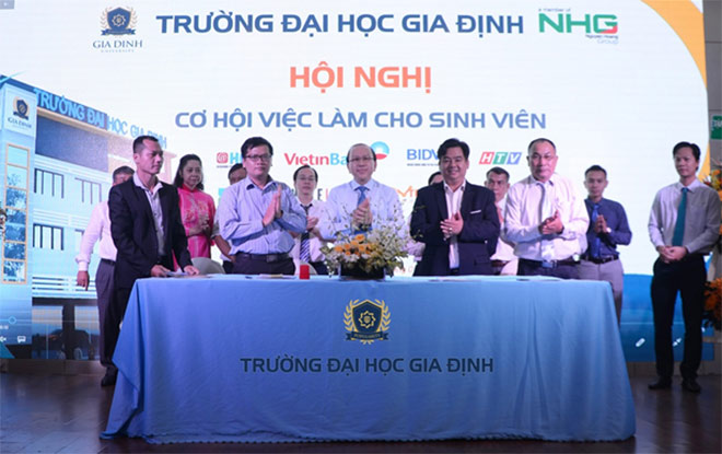 Hội nghị cơ hội VIỆC LÀM cho sinh viên