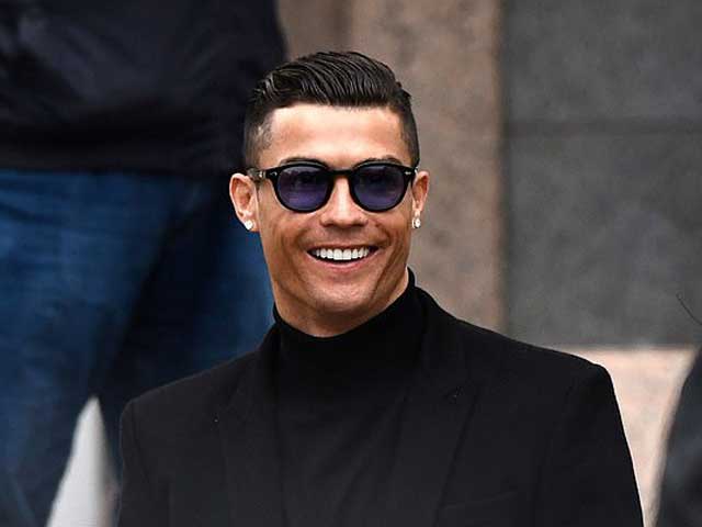 Bóng đá - “Sống ảo” kiếm bộn tiền: Ronaldo vô đối, mỗi lần đăng bài ẵm 22 tỷ đồng