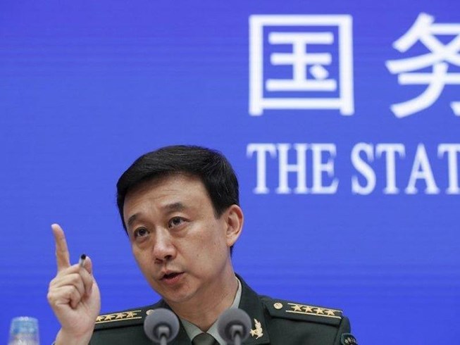 Người phát ngôn Bộ quốc phòng Trung Quốc Wu Qian. Ảnh: AP