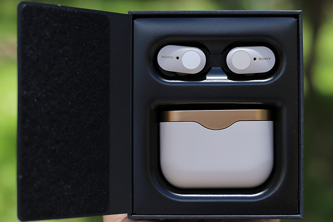 Mở hộp tai nghe Sony WF-1000XM3 đẹp "rụng tim", tương thích Google Assistant - 3