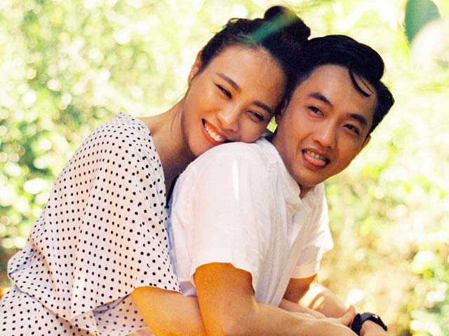 Trước hôn lễ, Cường Đô la nhắn nhủ Đàm Thu Trang: Cùng lắm là mình về quê