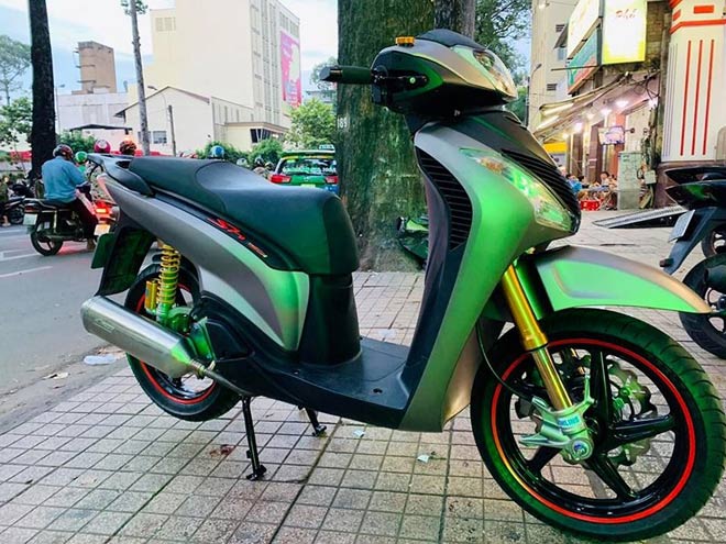 Honda SH 150i bản độ cực kỳ ấn tượng của biker Sài Gòn.