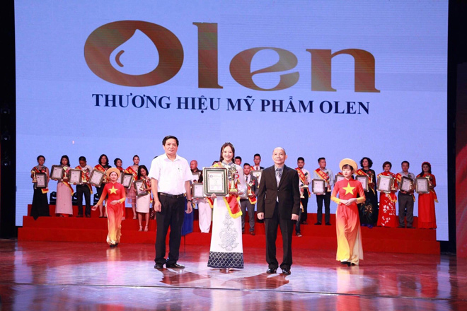 Mỹ phẩm thiên nhiên Olen được vinh danh top 10 thương hiệu - nhãn hiệu nổi tiếng Đất Việt 2019 - 1