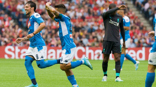 Liverpool bất ngờ gục ngã trước Napoli