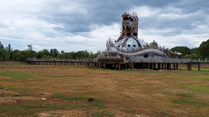 Khung cảnh u ám đáng sợ