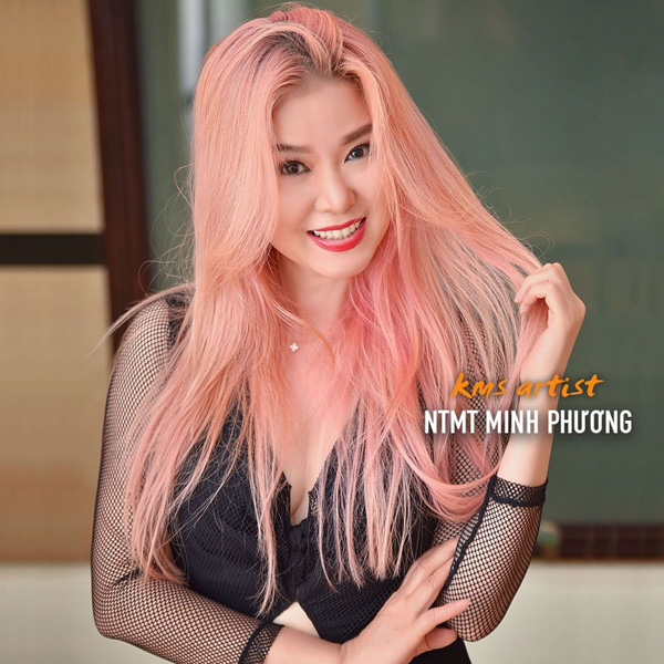 NTM tóc Minh Phương CEO thương hiệu Hair Specialistsby Minh Phuong gây ấn tượng tại Goldwell Color Zoom Hair Show