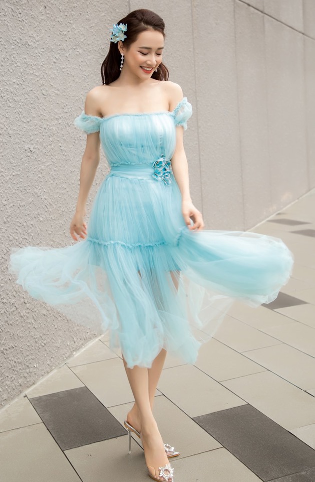 Đầm trễ vai bèo màu xanh HDT129 - Hỉn Hỉn Store - Đầm, váy nữ |  ThờiTrangNữ.vn