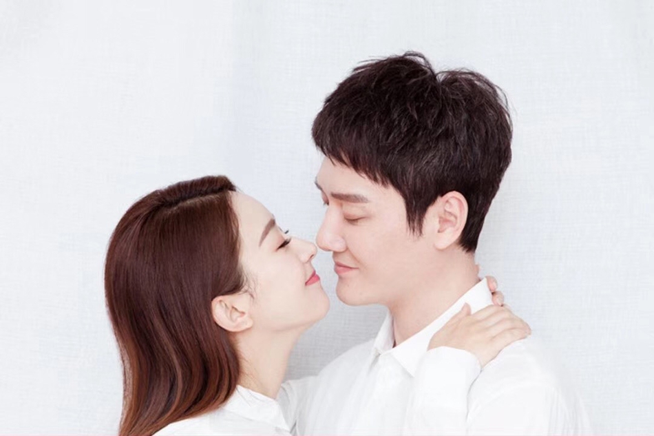 Triệu Lệ Dĩnh và ông xã Phùng Thiệu Phong