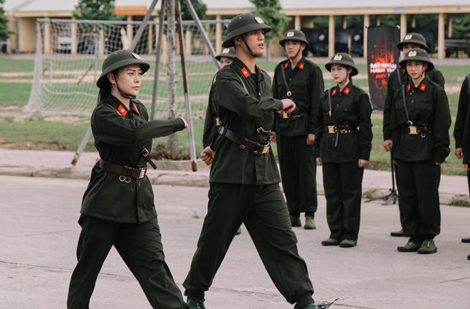 &#39;Quỳnh búp bê&#39; bất mãn vì bị &#39;hành xác&#39; trong show thực tế - 5