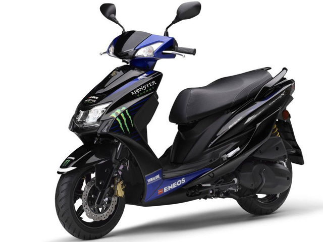 HOT: Yamaha ra mắt Cygnus-X Monster Energy MotoGP Edition
