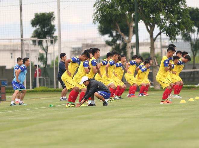 U23 Việt Nam tập tranh vàng SEA Games: Sao trẻ quyết ghi điểm với thầy Park - 5