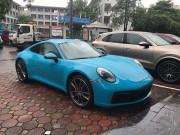 Tin tức ô tô - Cận cảnh Porsche 911 Carrera S mới tại Việt Nam với màu xanh dương Miami Blue độc lạ